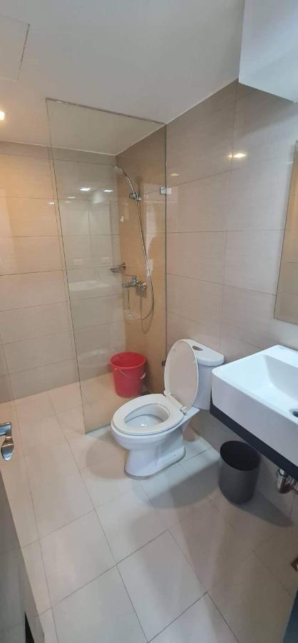 Studio At Viceroy T4 Florence Way Manila Exterior photo