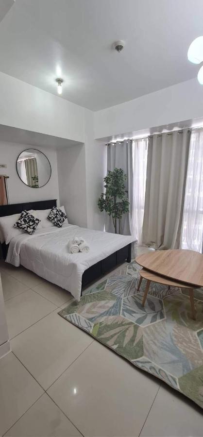 Studio At Viceroy T4 Florence Way Manila Exterior photo